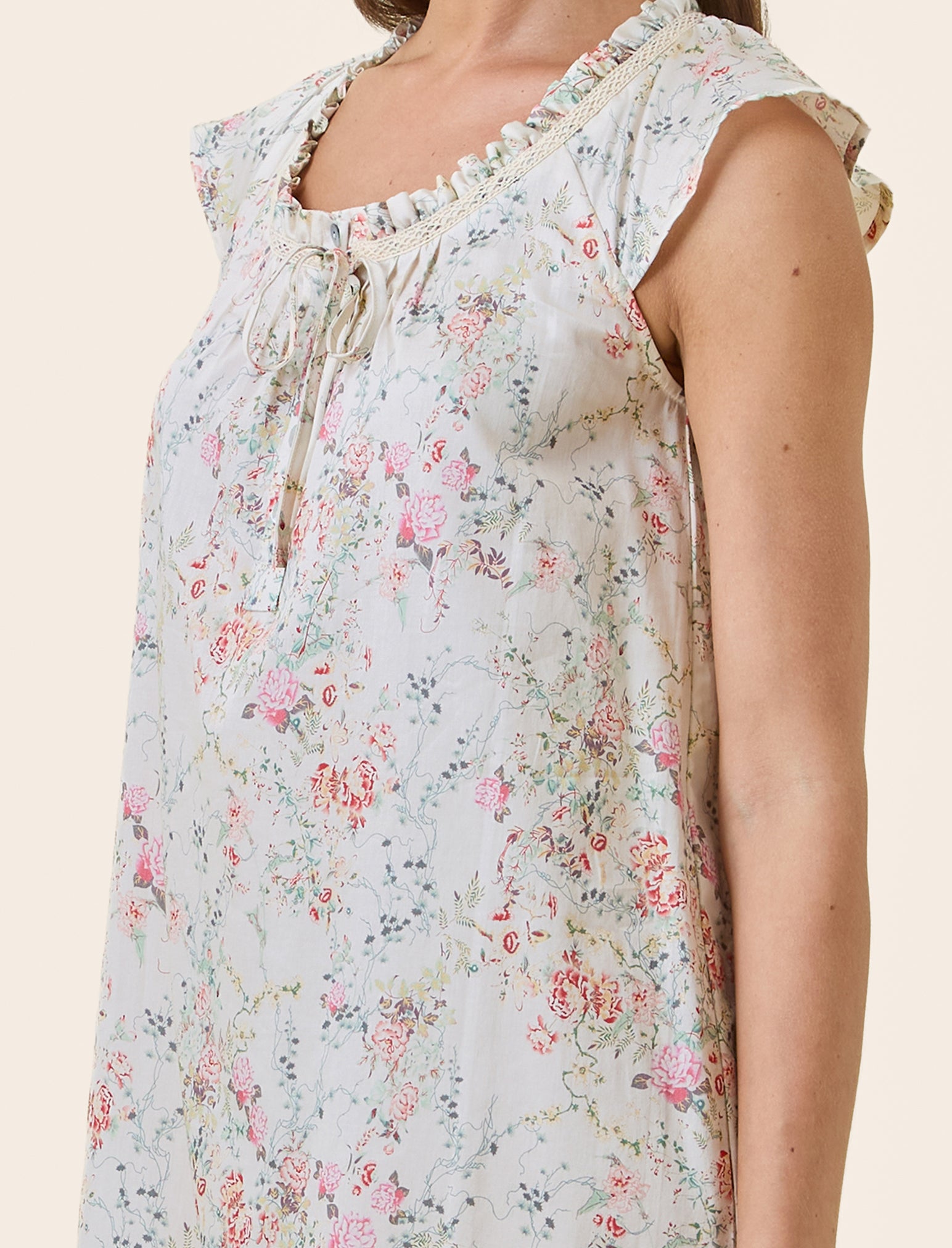 Yolly Flutter Lace Nightgown