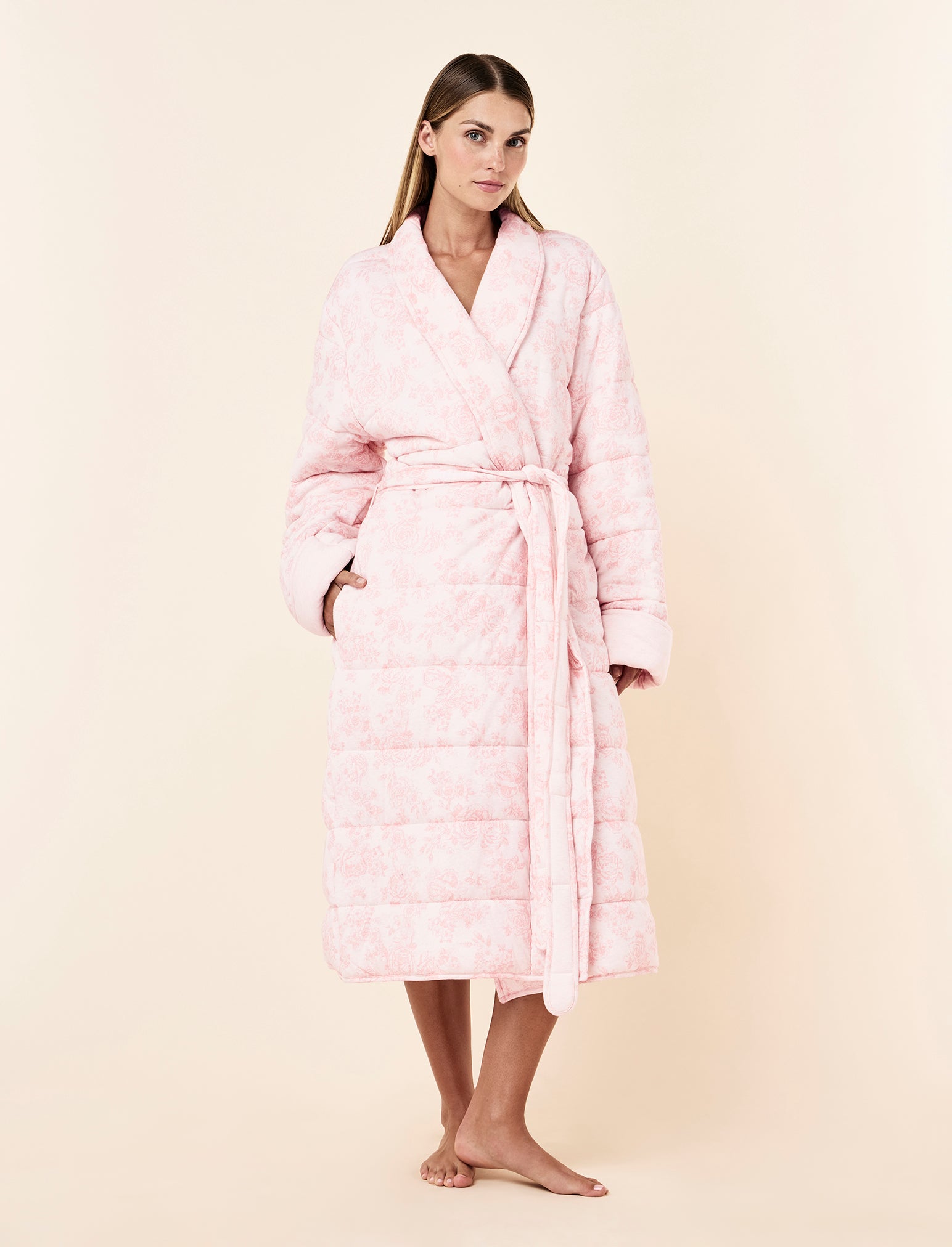 Nostalgia Cuddle Puffa Robe