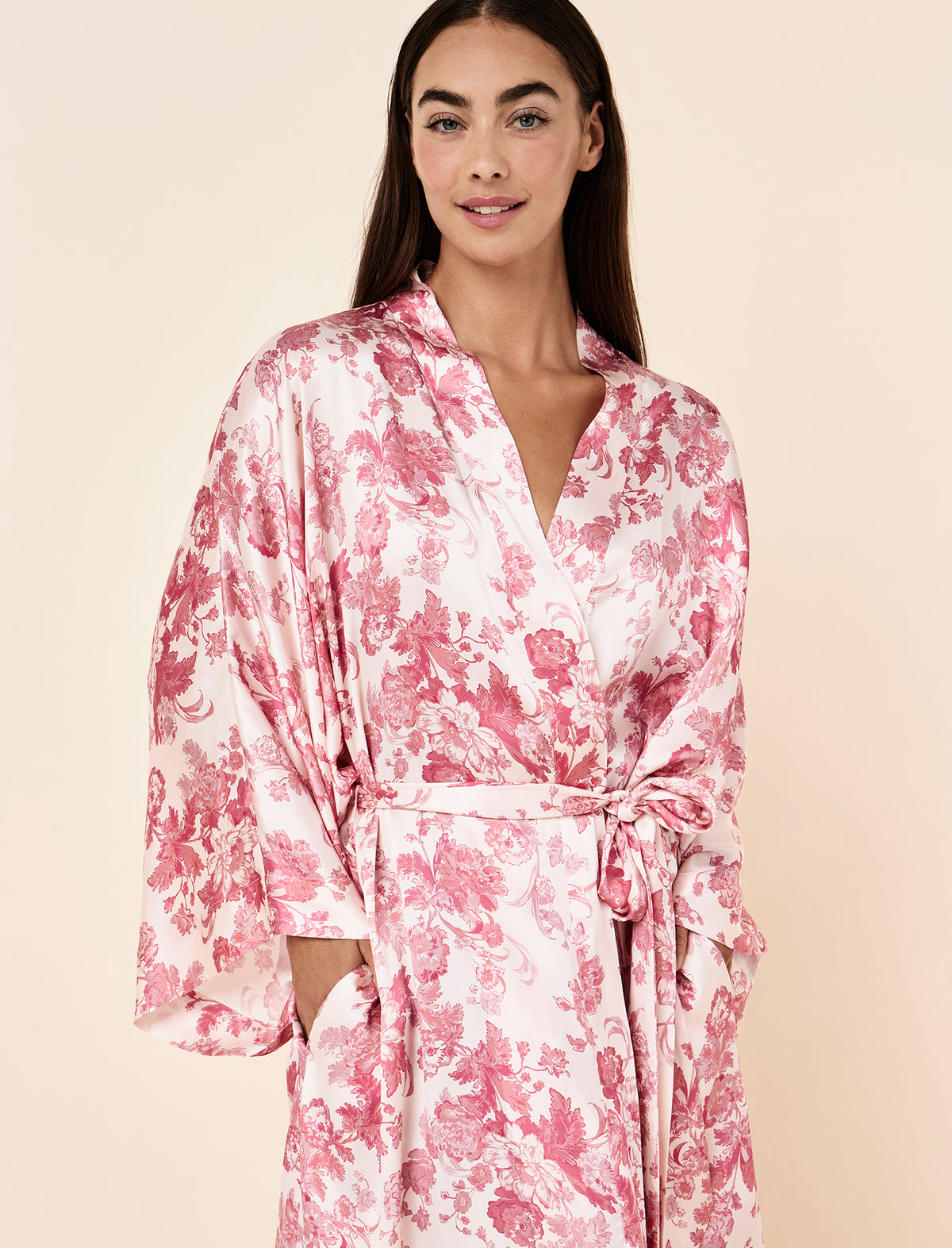 Tash wearing the Madelyn Silk Kimono Maxi Robe
[model: Tash wears size S |  Height: 173m
/ 5’8” | Bust: 81cm | Waist: 66cm| Hips: 94cm]