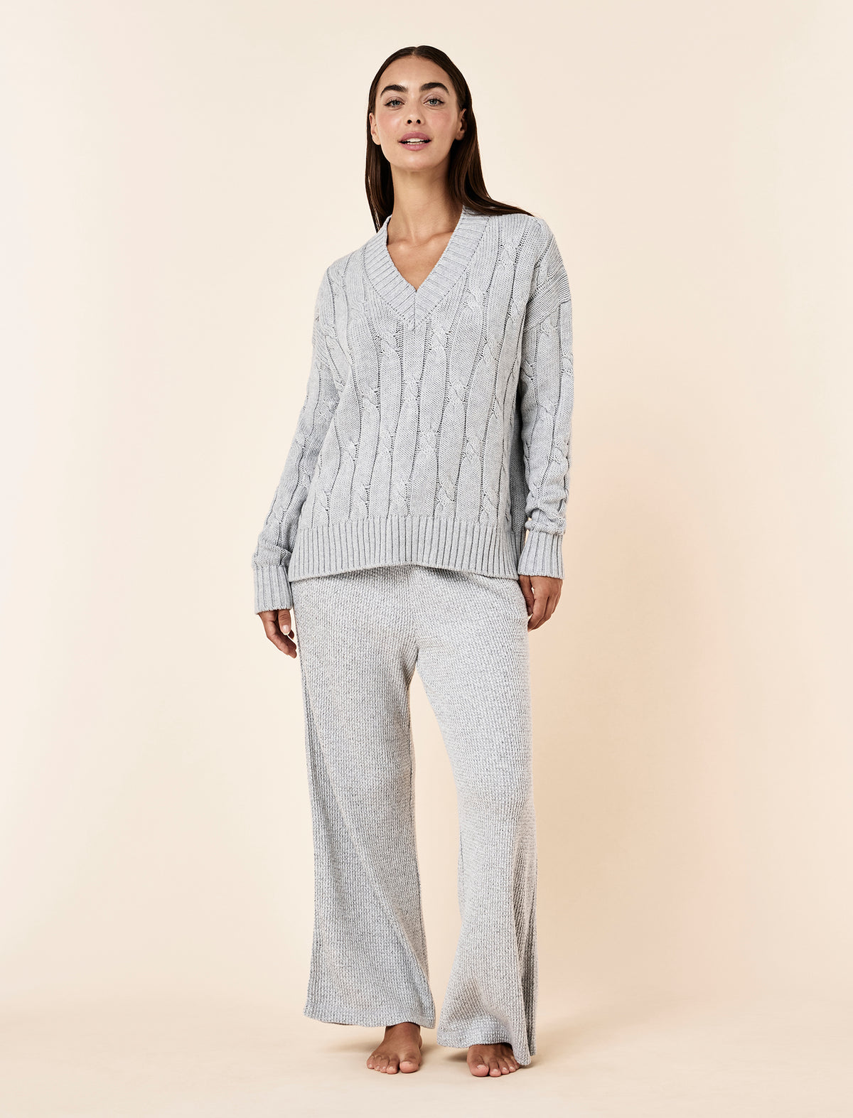 Cotton Cashmere Cable V-Neck Jumper