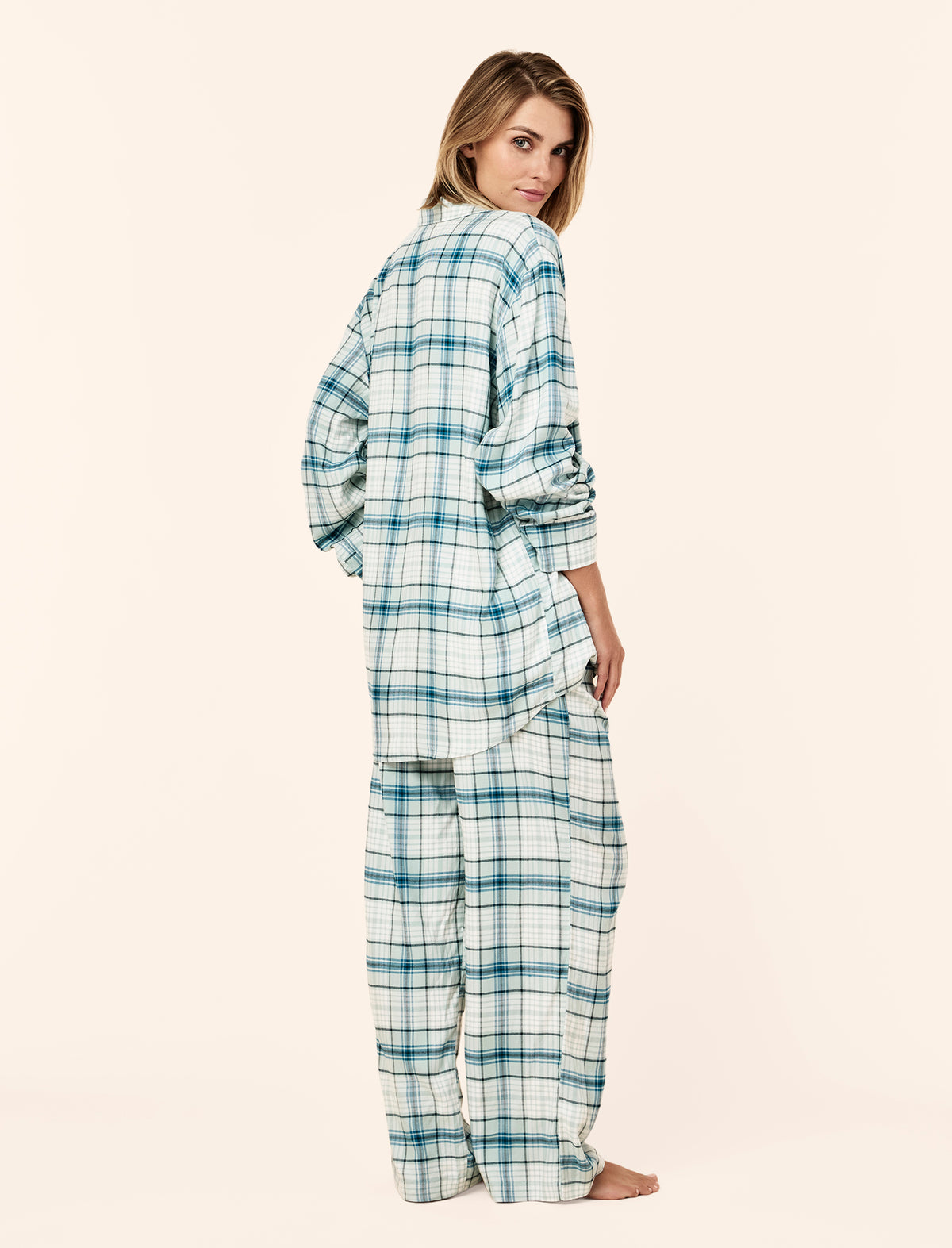 Comfy Plaid Full Length PJ Set